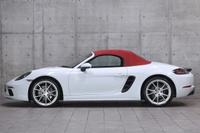 2017 Porsche 718 BOXSTER null