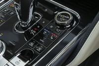 2022 Bentley FLYING SPUR null