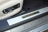 2022 Bentley FLYING SPUR null