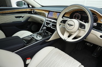 2022 Bentley FLYING SPUR null
