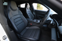 2023 Porsche Taycan 