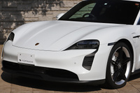 2023 Porsche Taycan 