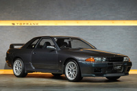 1990 Nissan SKYLINE GT-R BNR32 R32 Skyline GT-R, NISMO Seat Covers, N1 Style Headlights, NISMO Old Logo Tower Bar