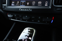 2021 Maserati Levante null