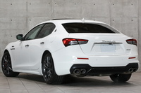 2022 Maserati GHIBLI null