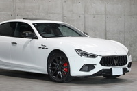 2022 Maserati GHIBLI null