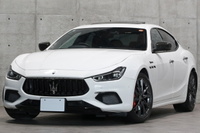 2022 Maserati GHIBLI null