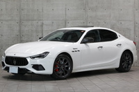 2022 Maserati GHIBLI null