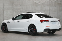 2022 Maserati GHIBLI null