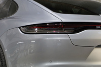 2021 Porsche PANAMERA 