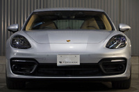 2021 Porsche PANAMERA 