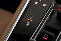 2021 Porsche PANAMERA 