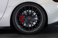 2017 Mercedes-AMG GT null