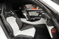 2017 Mercedes-AMG GT null