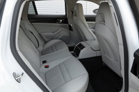 2018 Porsche PANAMERA null