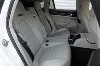 2018 Porsche PANAMERA null