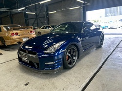 2013 Nissan GT-R