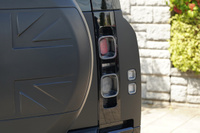 2025 Land Rover DEFENDER null