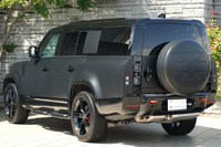 2025 Land Rover DEFENDER null