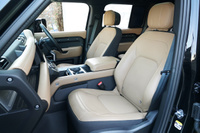 2025 Land Rover DEFENDER null