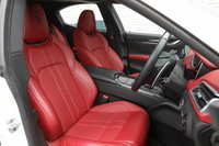 2017 Maserati GHIBLI null