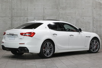 2017 Maserati GHIBLI null