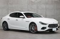 2017 Maserati GHIBLI null