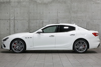 2017 Maserati GHIBLI null