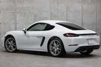 2018 Porsche 718 CAYMAN null
