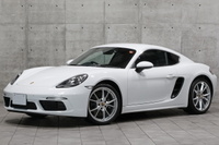2018 Porsche 718 CAYMAN null