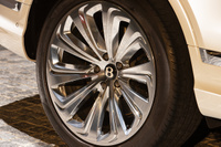2023 Bentley Bentayga 