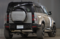 2025 Land Rover DEFENDER null
