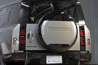 2025 Land Rover DEFENDER null