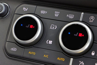 2025 Land Rover DEFENDER null