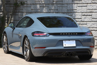 2017 Porsche 718 CAYMAN null