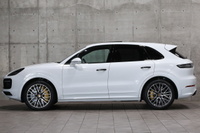 2019 Porsche CAYENNE null