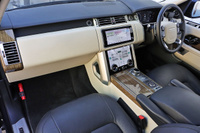 2019 Land Rover RANGE ROVER 
