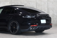 2022 Porsche PANAMERA null