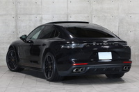 2022 Porsche PANAMERA null