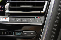2021 BMW M8 null