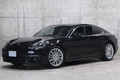 2017 Porsche PANAMERA null