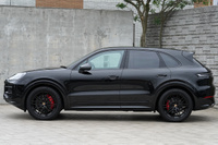 2024 Porsche CAYENNE 