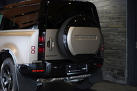 2025 Land Rover DEFENDER null