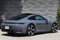 2025 Porsche 911 カレラ