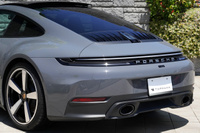 2025 Porsche 911 カレラ