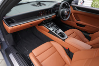 2025 Porsche 911 カレラ