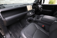 2024 Land Rover DEFENDER 