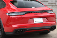 2021 Porsche PANAMERA 