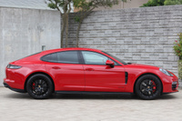 2021 Porsche PANAMERA 