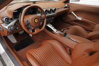 2013 Ferrari F12berlinetta null